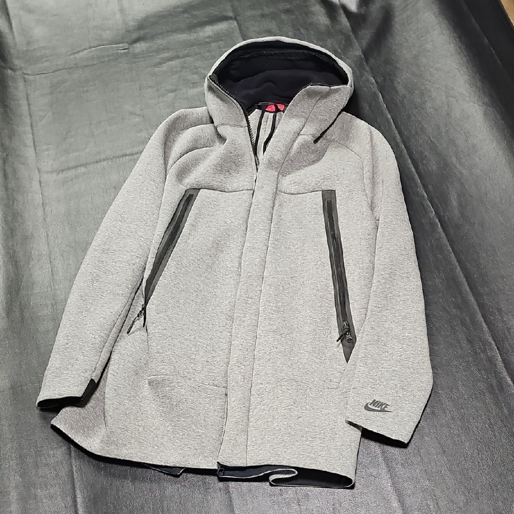 Nike windrunner large Gray Hooded Jacket for Men